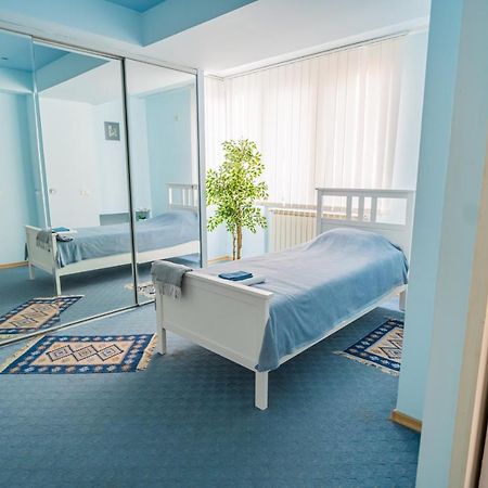 Artsy 3Br Flat In Primaverii - Most Exlcusive Area Bukarest Eksteriør billede