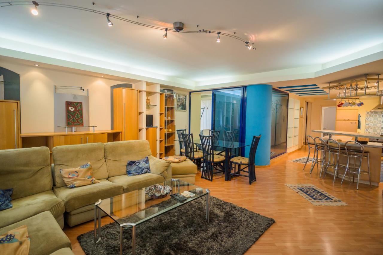 Artsy 3Br Flat In Primaverii - Most Exlcusive Area Bukarest Eksteriør billede