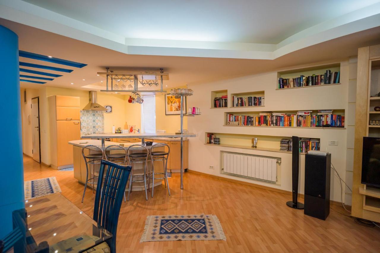 Artsy 3Br Flat In Primaverii - Most Exlcusive Area Bukarest Eksteriør billede