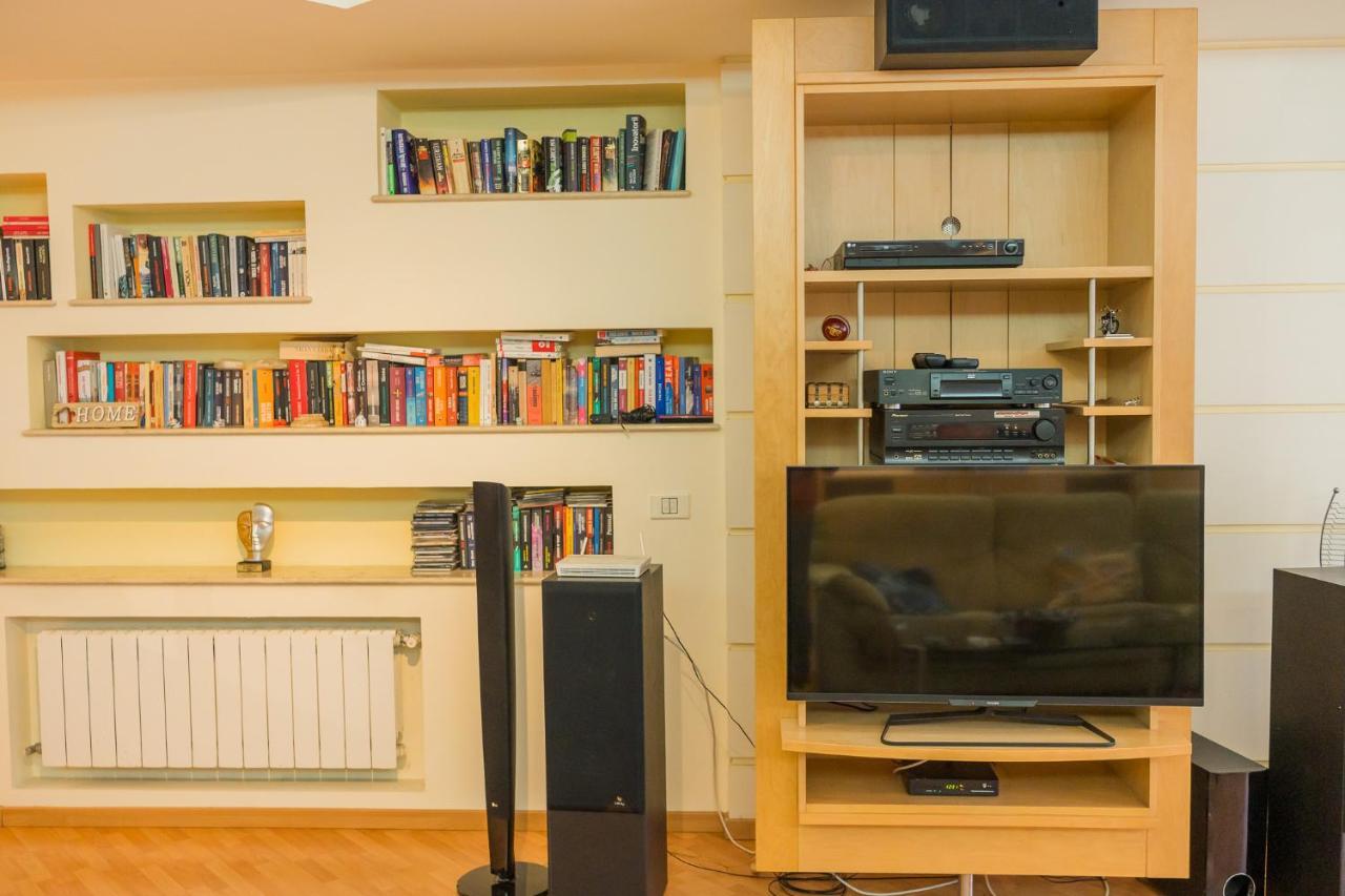 Artsy 3Br Flat In Primaverii - Most Exlcusive Area Bukarest Eksteriør billede