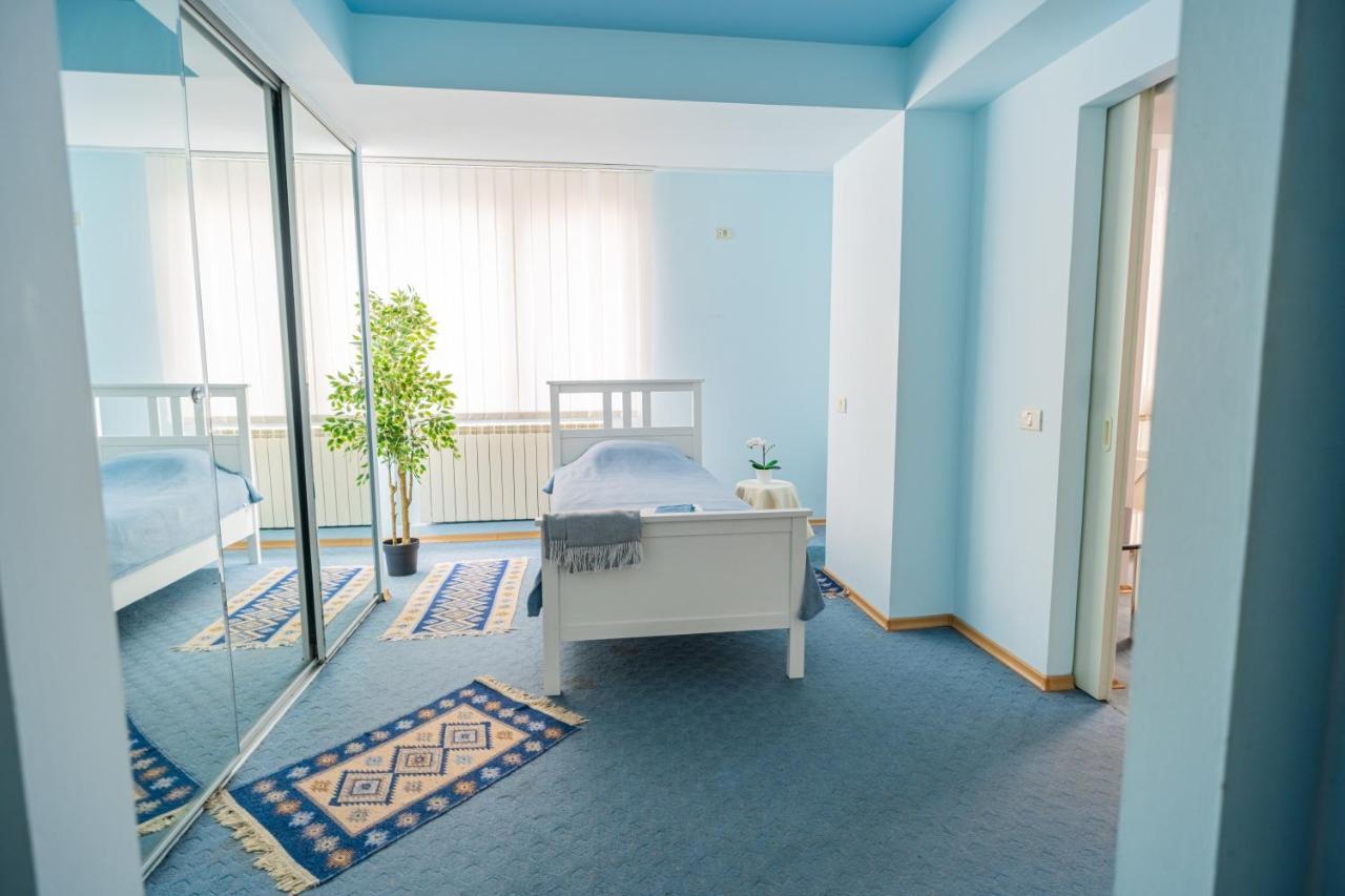 Artsy 3Br Flat In Primaverii - Most Exlcusive Area Bukarest Eksteriør billede
